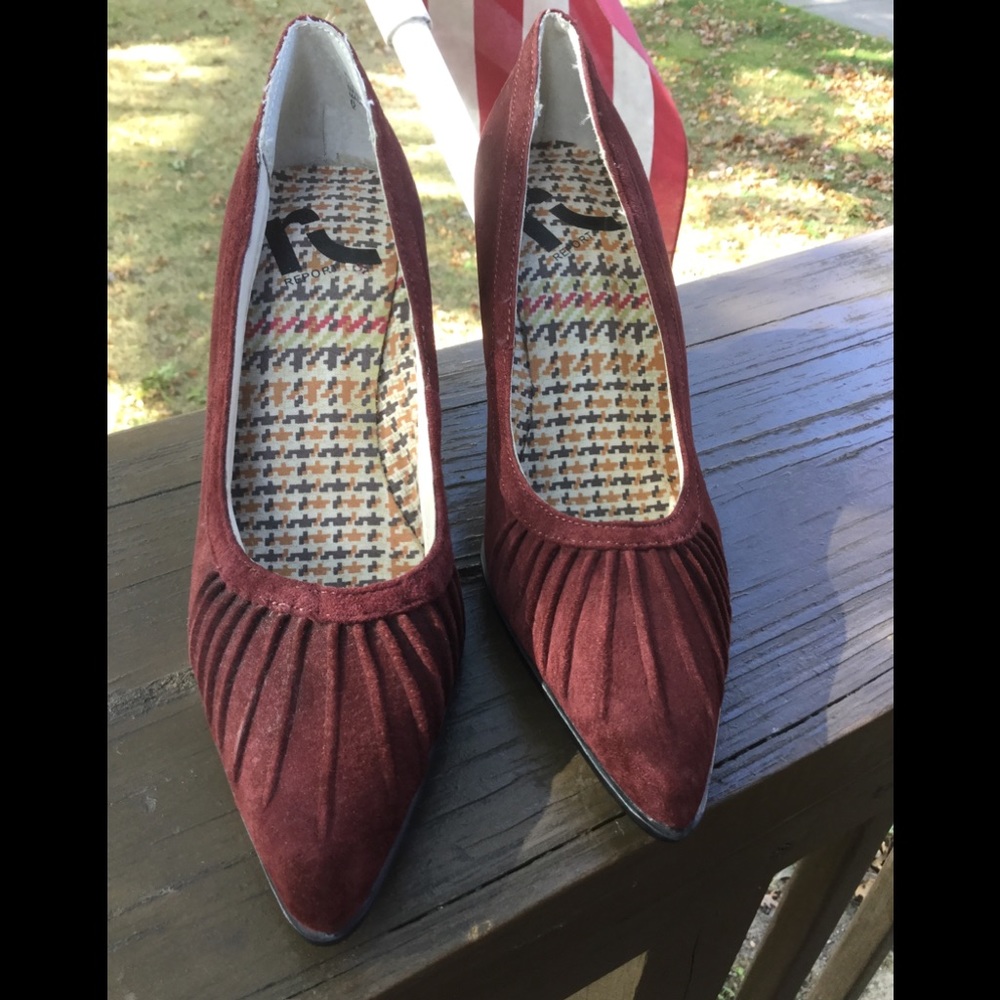 Report Heels“ Rapture “ Suede Upper